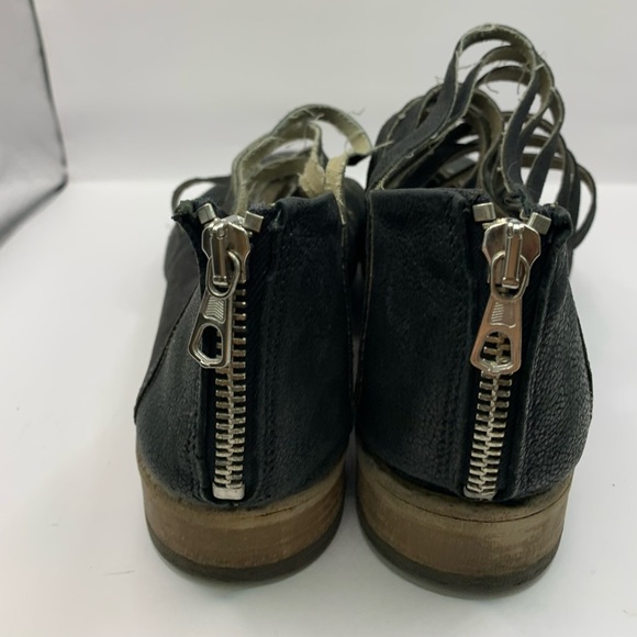 Free People Lost Valley Black Cutout Boho Oxford Ankle Boot Booties Sz 37 US 7 - Picture 4 of 8